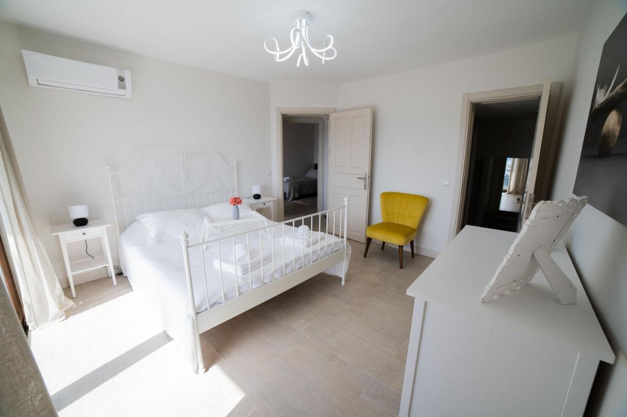 Dolphin Villa Bodrum Екстериор снимка